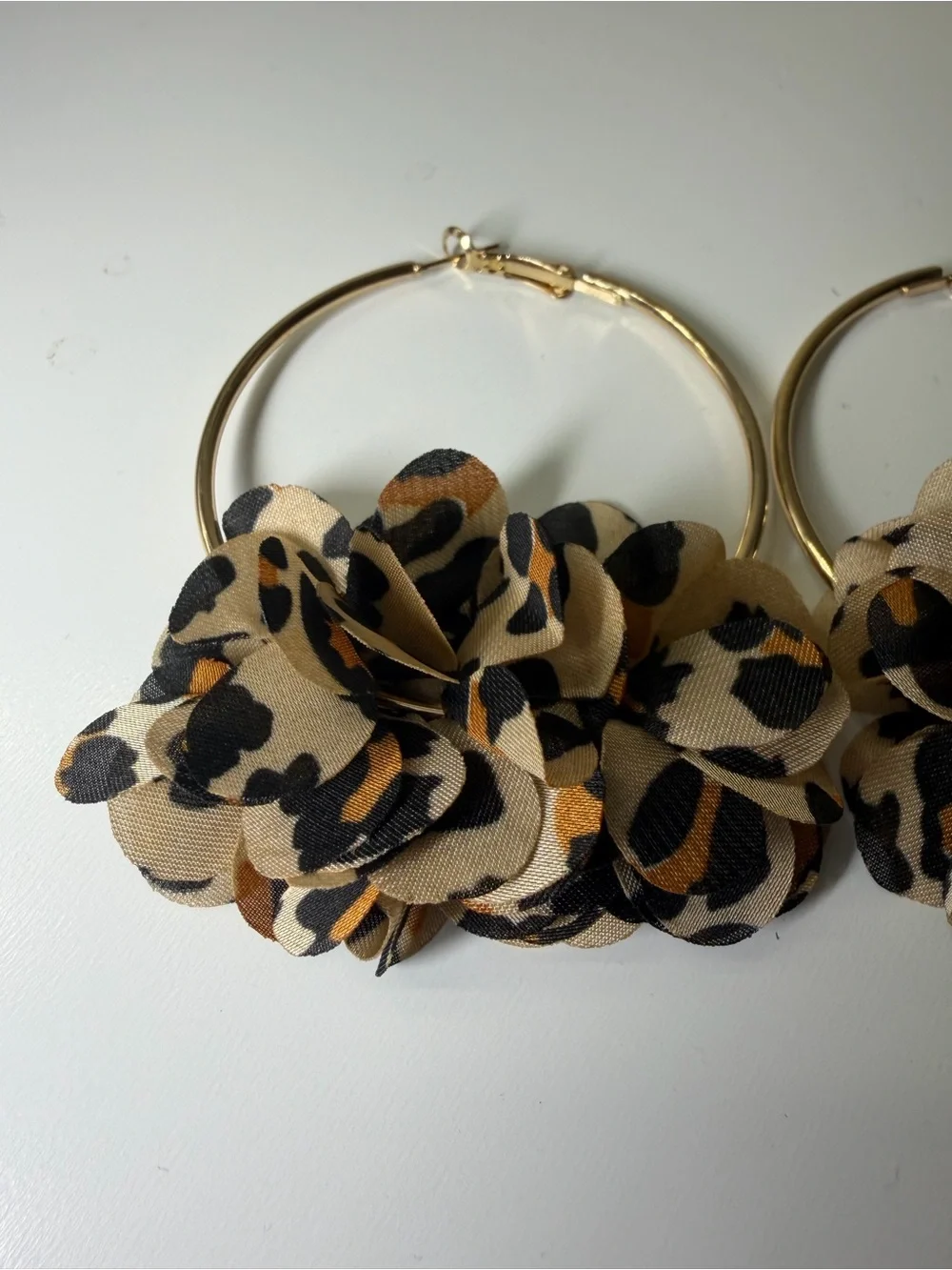 SHEIN Gold Hoop Earrings with Beige and Black Leopard Fabric Flowers